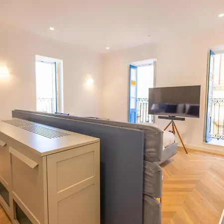 Lux Ph With Stunning Views Hot Tub *