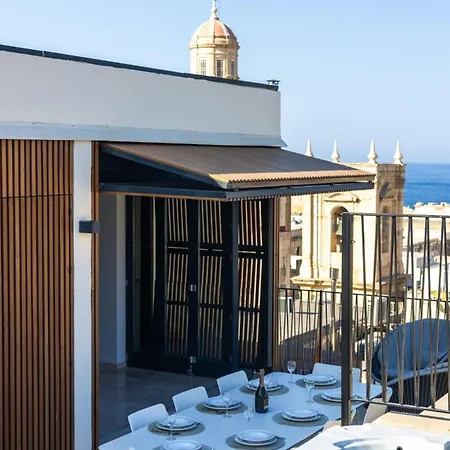 Lux Ph With Stunning Views Hot Tub Apartman *